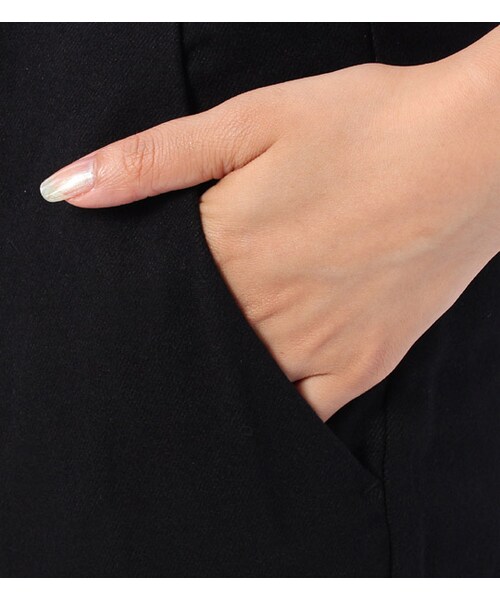 laboratory work（ラボラトリーワーク）の「裾折り返しタックテーパードパンツ（その他・レディース・ブラック・S/M）」の8枚目の写真