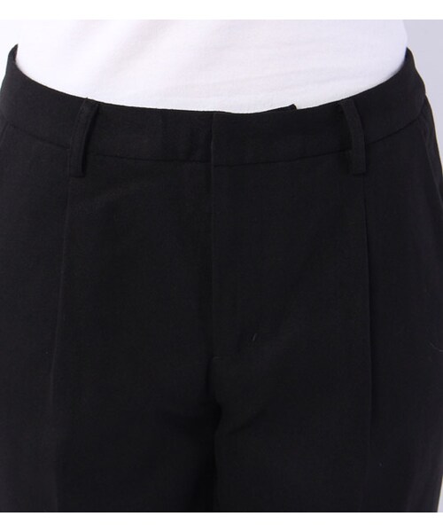 laboratory work（ラボラトリーワーク）の「裾折り返しタックテーパードパンツ（その他・レディース・ブラック・S/M）」の5枚目の写真