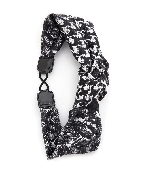 jennifer behr（ジェニファーベア）の「Jennifer Behr Center Knot Turban Headband（ヘアアクセサリー・レディース・Black/White/Cobalt Multi・One Size）」の2枚目の写真