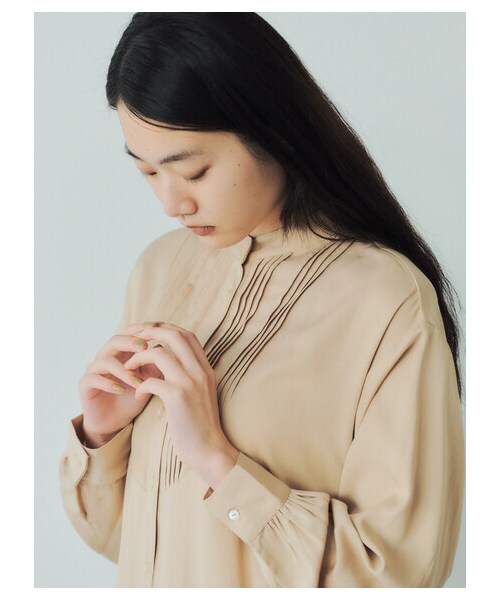 GARAGE OF GOOD CLOTHING（ガレージオブグッドクロージング）の「ピンタックヨークワンピース（ワンピース/ドレス・ホワイト/ベージュ/ネイビー・F）」の7枚目の写真