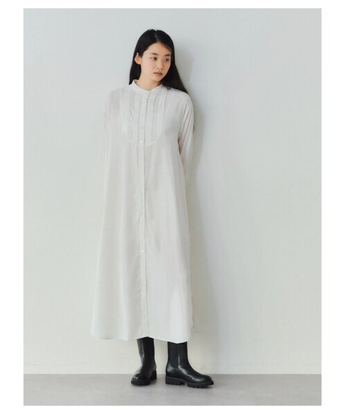 GARAGE OF GOOD CLOTHING（ガレージオブグッドクロージング）の「ピンタックヨークワンピース（ワンピース/ドレス・ホワイト/ベージュ/ネイビー・F）」の21枚目の写真