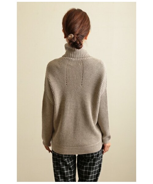 PARADIS TERRE（パラディテール）の「タートルニットプルオーバー