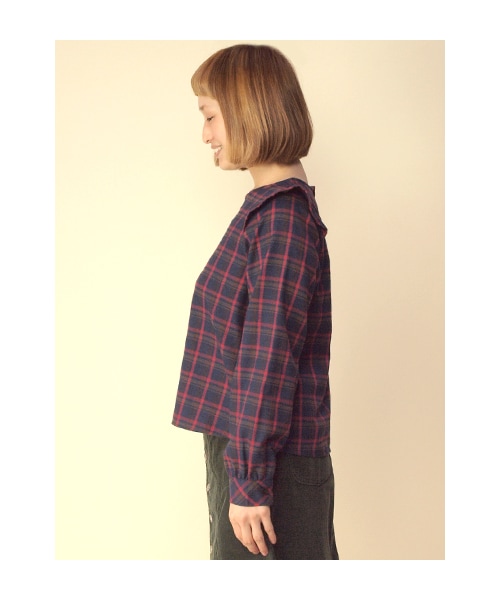w closet(ダブルクローゼット)の「チェック肩フリル長袖プルオーバー(トップス・レディース・レッド/グリーン/ブルー・FREE)」の5枚目の写真