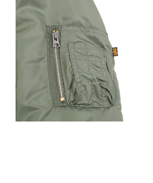 Alpha Industries（アルファインダストリーズ）の「MA-1 Flight JacketS.Green/Orange（トップス・メンズ・S.Green/Orange・S/M/L）」の7枚目の写真