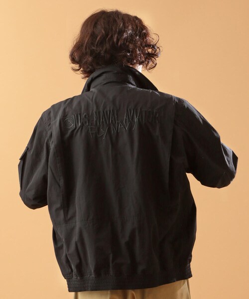 AVIREX（アヴィレックス）の「AVIREX ケーブ ジャケット/AVIREX CAVE JACKET（ジャケット/アウター・メンズ・OFF/WHITE/BLACK/RED/KHAKI/NAVY・M, L, XL, XXL）」の3枚目の写真