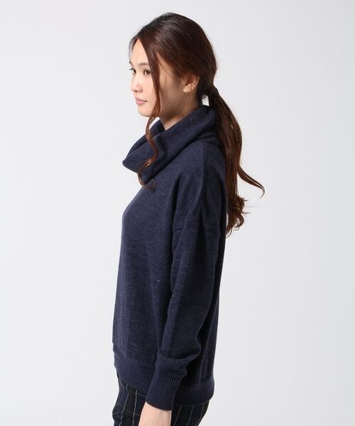 GLOBAL WORK(グローバルワーク)の「TRヘアミルタートル長袖(トップス・レディース・オフホワイト05/グレー15/ネイビー88・S/M/L)」の6枚目の写真