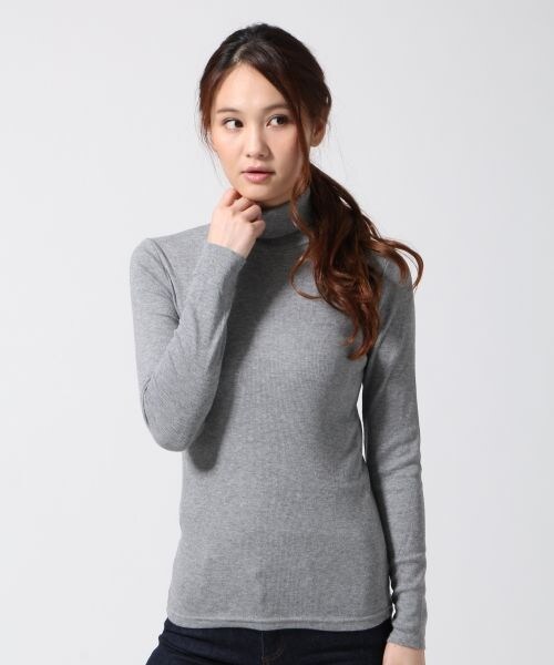 GLOBAL WORK（グローバルワーク）の「スパンテレコタートル長袖（トップス・レディース・ホワイト05/ボーダー08/ブラック09/ボーダー10/グレー15・Ｓ/Ｍ/Ｌ）」の3枚目の写真