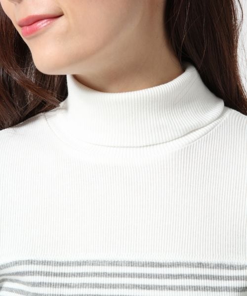 HARE（ハレ）の「リブキリカエタートルプルオーバー（トップス・レディース・オフホワイト/ブラック・FREE）」の6枚目の写真