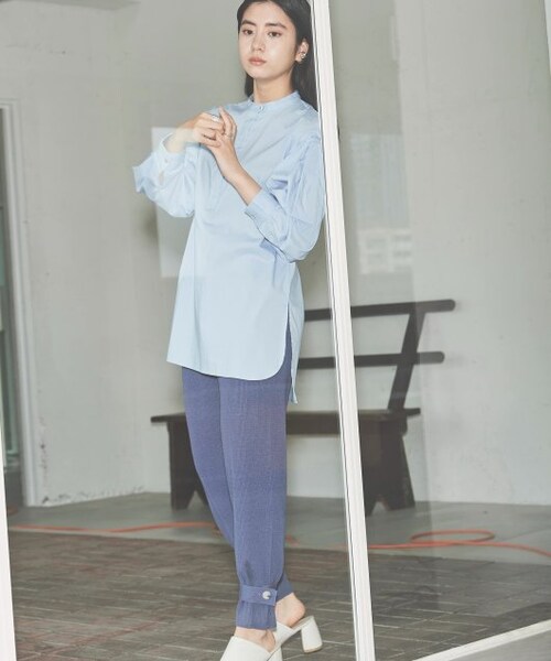 ENsMOL.（エンスモール）の「バンドカラーシャツチュニック（トップス・レディース・ブルー/オフシロ・FREE）」の4枚目の写真