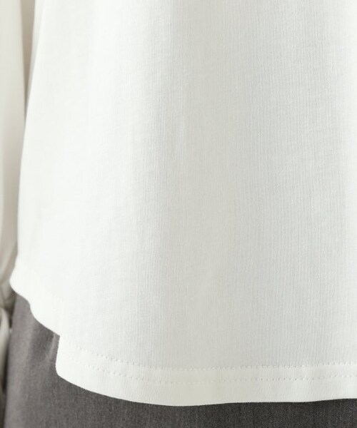 ENsMOL.(エンスモール)の「ショルダータックプルオーバー(トップス・レディース・クロ/オフシロ・FREE)」の15枚目の写真