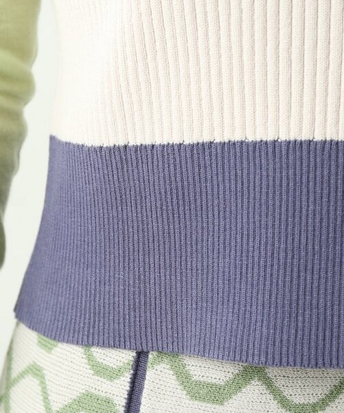 ENsMOL.(エンスモール)の「Vネックショートニットベスト(トップス・レディース・オレンジ/スミクロ/オフ系・FREE)」の12枚目の写真