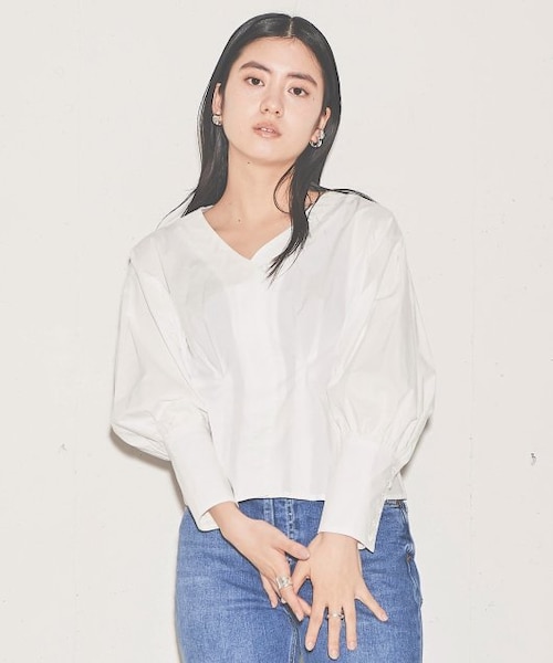 ENsMOL.（エンスモール）の「ウエストフィットロングカフスブラウス（トップス・レディース・クロ/ベージュ/オフシロ・FREE）」の3枚目の写真