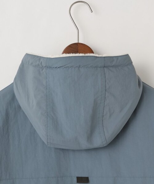 DOUBLE NAME（ダブルネーム）の「リバーシブルマウンテンパーカーブルゾン（ジャケット/アウター・レディース・サックス/ベージュ/スミクロ・FREE）」の14枚目の写真