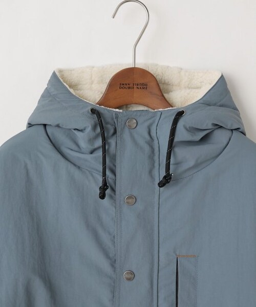 DOUBLE NAME（ダブルネーム）の「リバーシブルマウンテンパーカーブルゾン（ジャケット/アウター・レディース・サックス/ベージュ/スミクロ・FREE）」の4枚目の写真