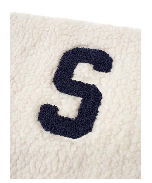 earth music&ecology（アースミュージックアンドエコロジー）の「ボアクラッチバッグ（バッグ・ポーチ・レディース・アイボリー/ブラック/カーキ・F）」の4枚目の写真