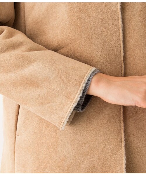 LE JUN（ルジュン）の「フェイクムートンフーデットブルゾン（ブルゾン・レディース・オフホワイト/ベージュ・S/M）」の8枚目の写真