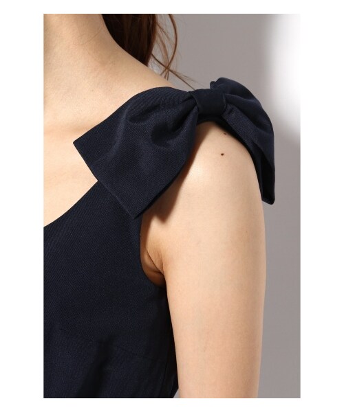 LIMITLESS LUXURY（リミットレスラグジュアリー）の「【店頭人気追加商品】ショルダーリボングログランペプワンピース（ワンピース・レディース・ブラック/ネイビー・36/38）」の8枚目の写真