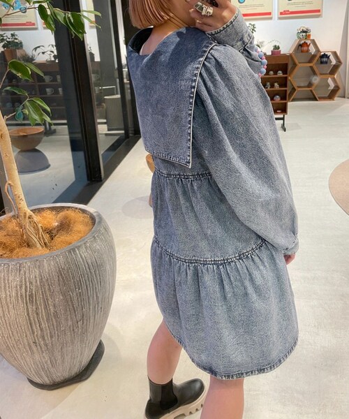 w closet(ダブルクローゼット)の「★先行予約★【Alley】セーラーカラーティアードミニワンピース【1月下旬入荷】(ワンピース/ドレス・レディース・ケミカルブルー・FREE)」の4枚目の写真