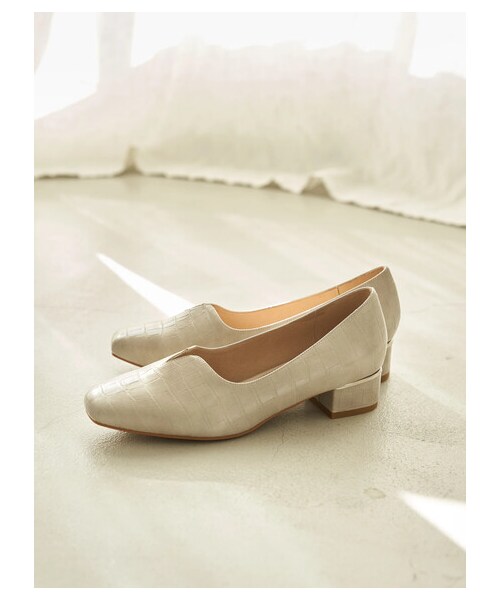 earth music&ecology（アースミュージックアンドエコロジー）の「【予約】ORiental TRaffic スリットヒールパンプス（シューズ・ブラック/グレーベージュ/ブラウン・35/36/37/38/39）」の11枚目の写真