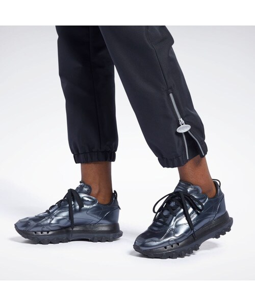 Reebok（リーボック）の「カーディ・B パンツ / Cardi B Pants（パンツ・ハンターグリーン(H59321)/ブラック(HA2708)/サンディーローズ(HD4768)・S/M/L）」の16枚目の写真
