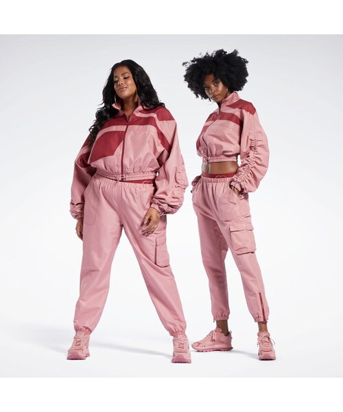 Reebok（リーボック）の「カーディ・B パンツ / Cardi B Pants（パンツ・ハンターグリーン(H59321)/ブラック(HA2708)/サンディーローズ(HD4768)・S/M/L）」の18枚目の写真