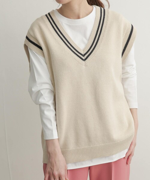 URBAN RESEARCH DOORS(アーバンリサーチドアーズ)の「Vネックニットベスト(その他・レディース・BEIGE×NVY/BEIGE・1)」の18枚目の写真