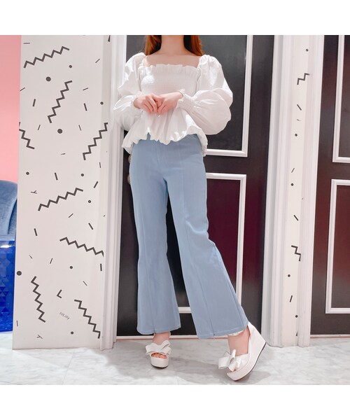 lilLilly(リルリリー)の「スカラップデニムパンツ【2022S/S】(パンツ・レディース・LT BLUE/S/LT BLUE/M/BLUE/S/BLUE/M/BLACK/S/BLACK/M)」の10枚目の写真