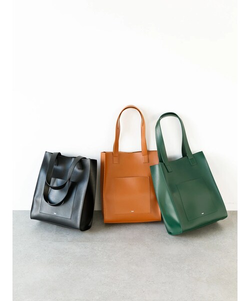 koe(コエ)の「フロントポケットスクエアトート(その他・アイボリー/チャコールグレー/グレーベージュ・F)」の4枚目の写真