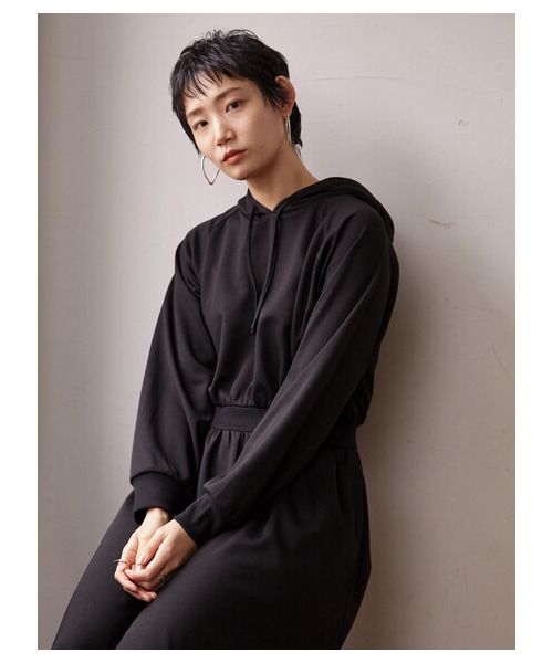 Green　Parks（グリーンパークス）の「【予約】armonia.フード付きカットワンピース（ワンピース/ドレス・ブラック/ベージュ/グリーン・F）」の4枚目の写真