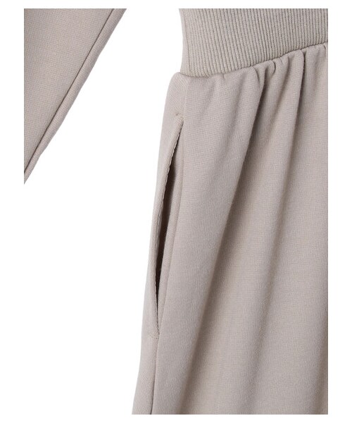 Green　Parks（グリーンパークス）の「【予約】armonia.フード付きカットワンピース（ワンピース/ドレス・ブラック/ベージュ/グリーン・F）」の21枚目の写真