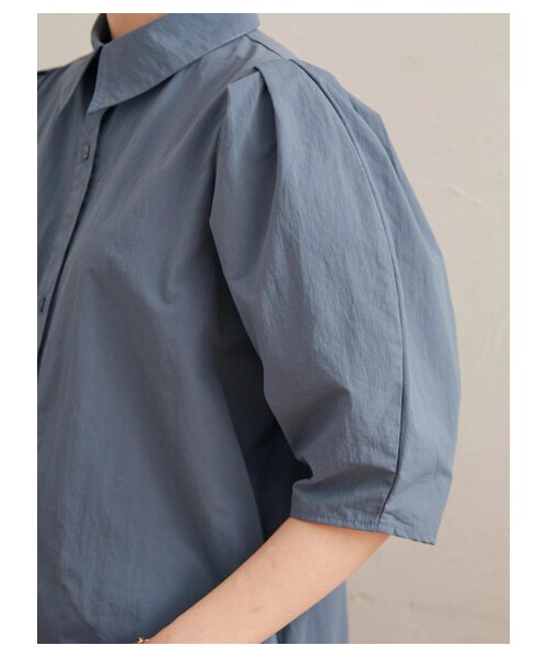 Green　Parks（グリーンパークス）の「【予約】armonia.衿付き前ボタンワンピース（ワンピース/ドレス・オフホワイト/サックスブルー/ブルー・F）」の7枚目の写真