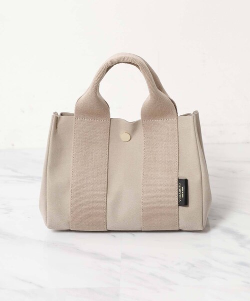 OUVRAGE CLASSE（ウヴラージュクラス）の「【VIOLAd’ORO／ヴィオラドーロ】GINO スウェードトートS（ショルダーバッグ・レディース・ブラック/グレー/グレイッシュベージュ/ベージュ/オフホワイト・FREE）」の3枚目の写真