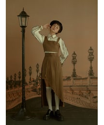 Marjorie | 腳步輕踏，雙層設計不規則剪裁百褶裙