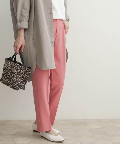 URBAN RESEARCH DOORS（アーバンリサーチドアーズ）の「カラーストレッチトラウザー（その他・レディース・GREEN/PINK/BLUE・0/1）」の8枚目の写真