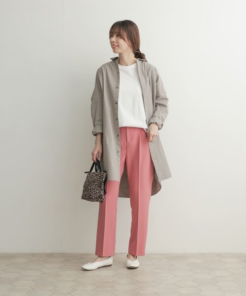 URBAN RESEARCH DOORS（アーバンリサーチドアーズ）の「カラーストレッチトラウザー（その他・レディース・GREEN/PINK/BLUE・0/1）」の14枚目の写真