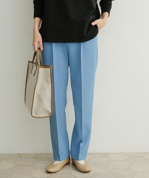 URBAN RESEARCH DOORS（アーバンリサーチドアーズ）の「カラーストレッチトラウザー（その他・レディース・GREEN/PINK/BLUE・0/1）」の2枚目の写真