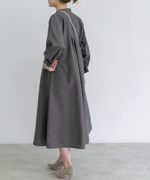 URBAN RESEARCH ROSSO WOMEN（アーバンリサーチ　ロッソ）の「ウエストベルトドルマンワンピース（その他・レディース・Y/GREEN/GREGE/CHARCOAL・FREE）」の13枚目の写真