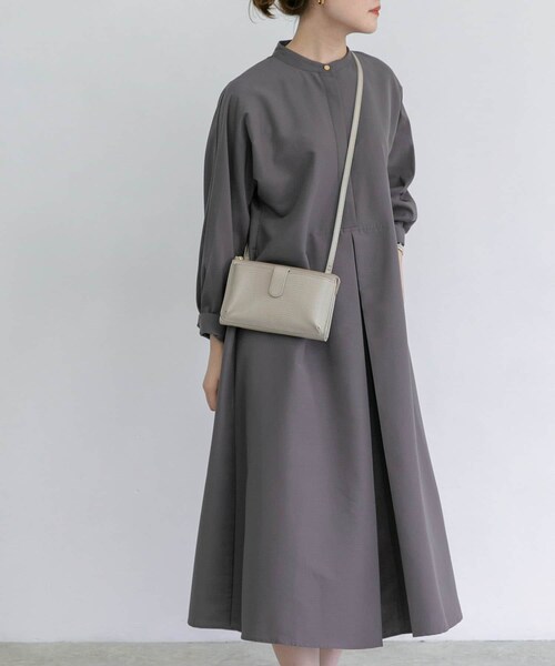 URBAN RESEARCH ROSSO WOMEN（アーバンリサーチ　ロッソ）の「ウエストベルトドルマンワンピース（その他・レディース・Y/GREEN/GREGE/CHARCOAL・FREE）」の2枚目の写真