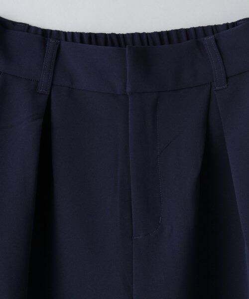 JEANASIS（ジーナシス）の「ワイドクロップドパンツ（パンツ・レディース・ブラック/ネイビー・FREE）」の4枚目の写真