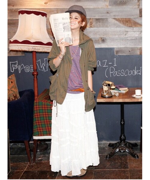 Ungrid（アングリッド）の「ダブルガ-ゼミリタリーコート（ジャケット/アウター・レディース・ベージュ/カーキ・S/M）」の3枚目の写真