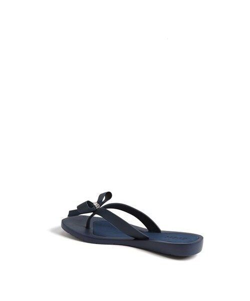 Guess（ゲス）の「GUESS 'Tutu' Flip Flop（サンダル・レディース・Navy・6 M/10 M/5 M）」の3枚目の写真