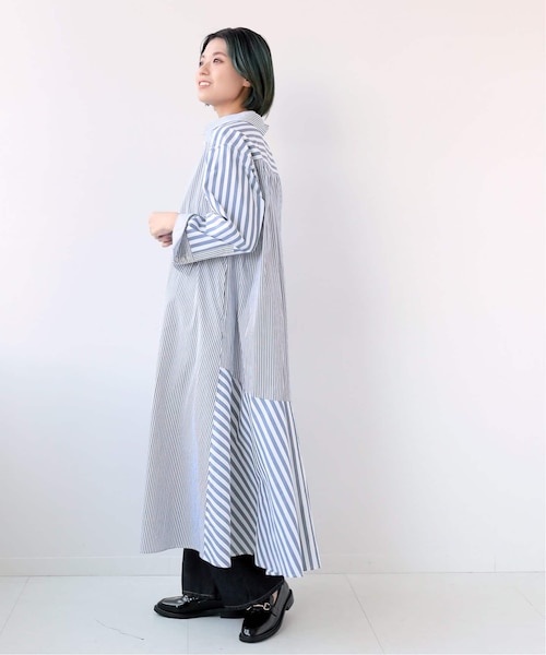 B.C STOCK(ベーセーストック)の「《予約》ストライプパターンシャツワンピース◆(ワンピース/ドレス・ブラック/(001)/フリー/在庫あり)」の9枚目の写真