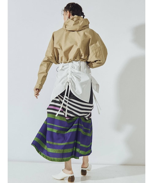 un3d ギャザーナイロンショートブルゾン　アンスリード UN3D.（アンスリード）の「ギャザーナイロンショートブルゾン