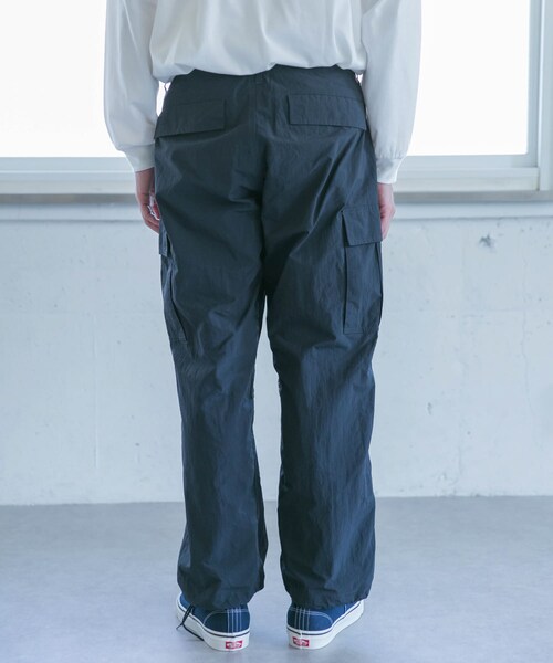 URBAN RESEARCH DOORS（アーバンリサーチドアーズ）の「抗撕裂軍裝風長褲（その他・メンズ・灰色/深藏青色・38/40）」の21枚目の写真