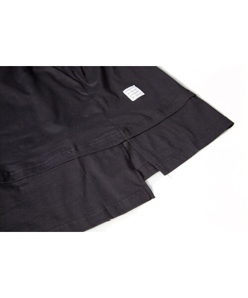 Slightly Numb(スライトリーナム)の「BASERIES-102(トップス・Black・00/01/02/03)」の5枚目の写真