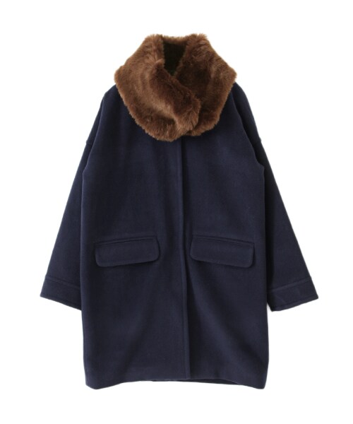 KBF(ケイビーエフ)の「皮草披肩繭型大衣(ジャケット/アウター・レディース・灰駝雙色/藏青棕雙色/炭黑膚雙色・one)」の1枚目の写真