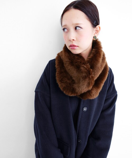 KBF(ケイビーエフ)の「皮草披肩繭型大衣(ジャケット/アウター・レディース・灰駝雙色/藏青棕雙色/炭黑膚雙色・one)」の18枚目の写真