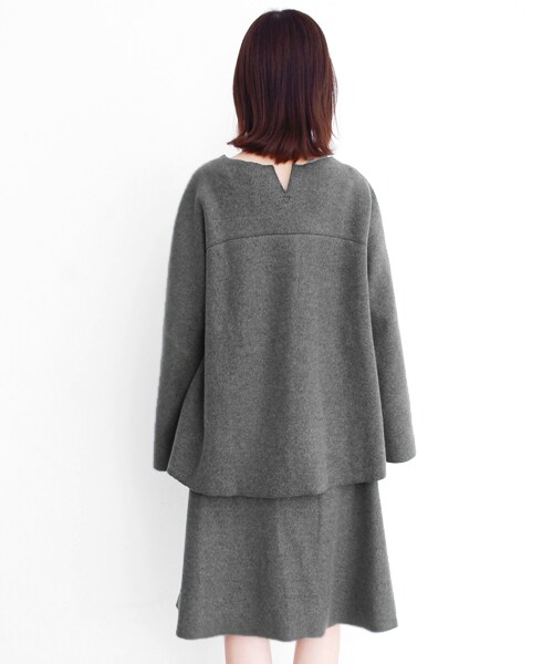 KBF(ケイビーエフ)の「超寬鬆套衫(トップス・レディース・黃色/藏青色/淺灰色・one)」の19枚目の写真