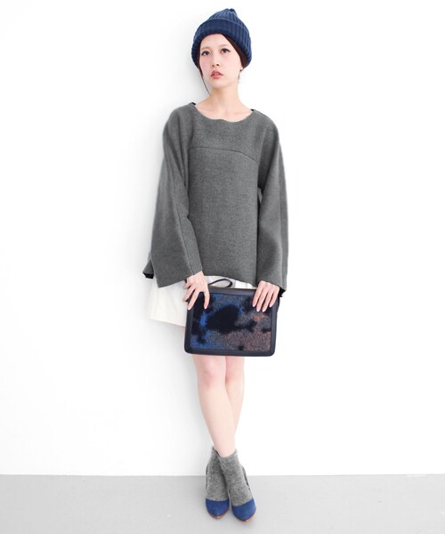 KBF(ケイビーエフ)の「超寬鬆套衫(トップス・レディース・黃色/藏青色/淺灰色・one)」の13枚目の写真