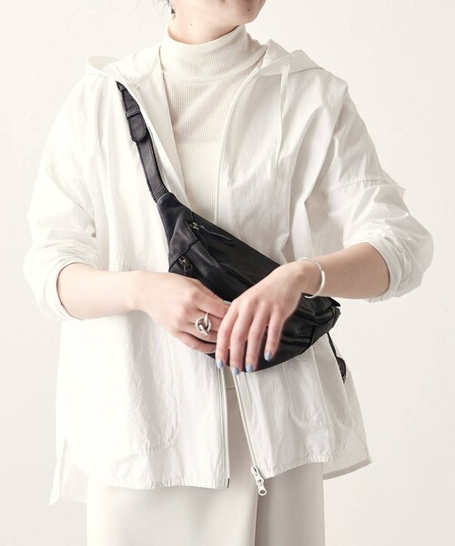 BEARDSLEY(ビアズリー)の「《予約》シャツフーディー(シャツ/ブラウス・レディース・ホワイト/ネイビー・F)」の1枚目の写真